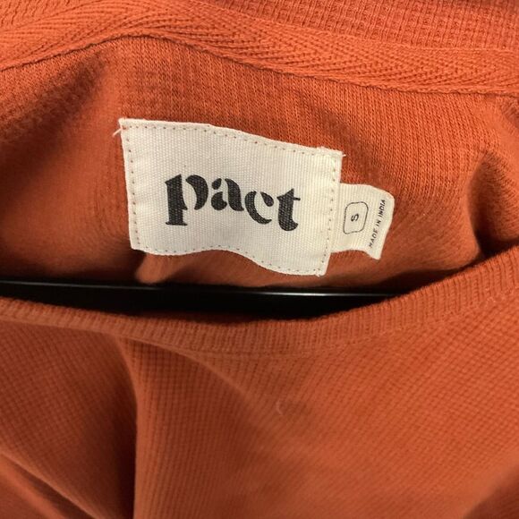 Pact Men’s Waffle-Knit Visit Crewneck Size S in A Burnt Orange - Picture 6 of 8